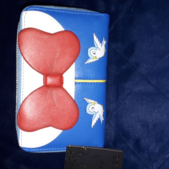 Loungefly~Disney~Snow White Wallet - Picture 7 of 7